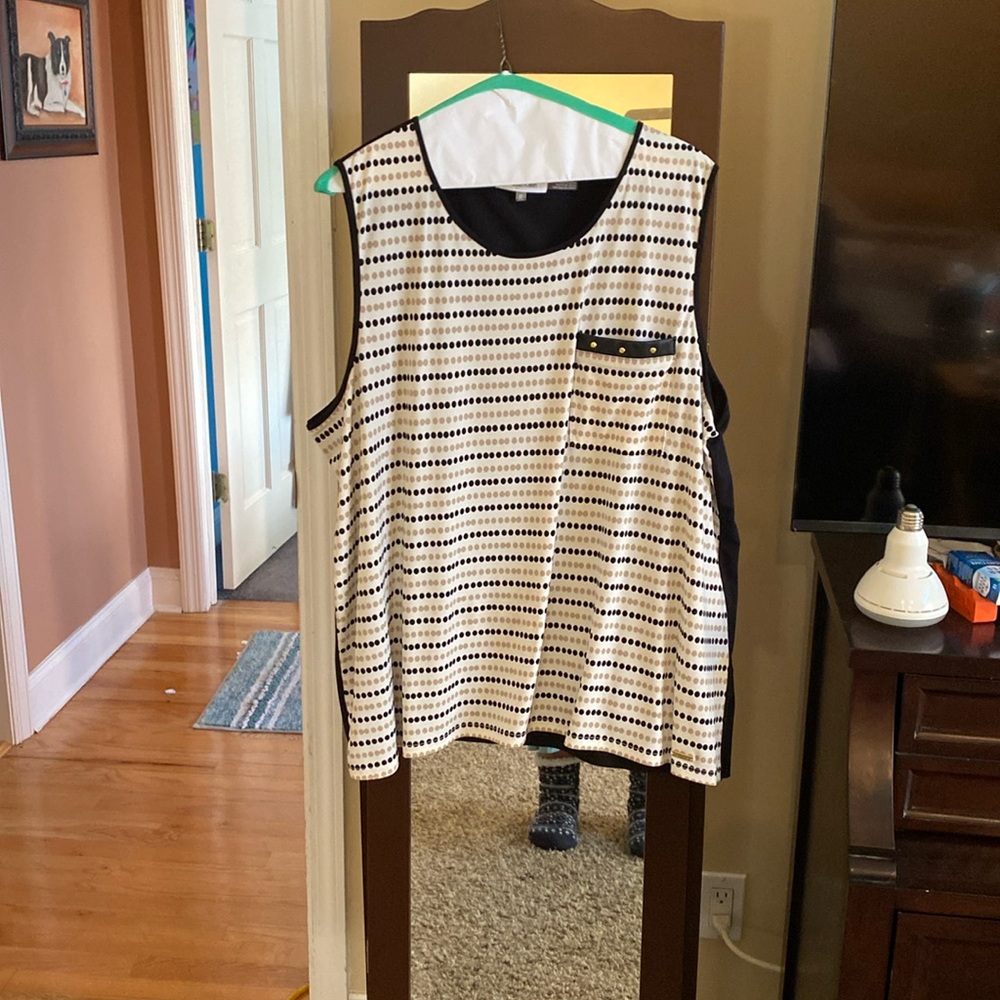 CALVIN KLEIN sleeveless tank size 2X